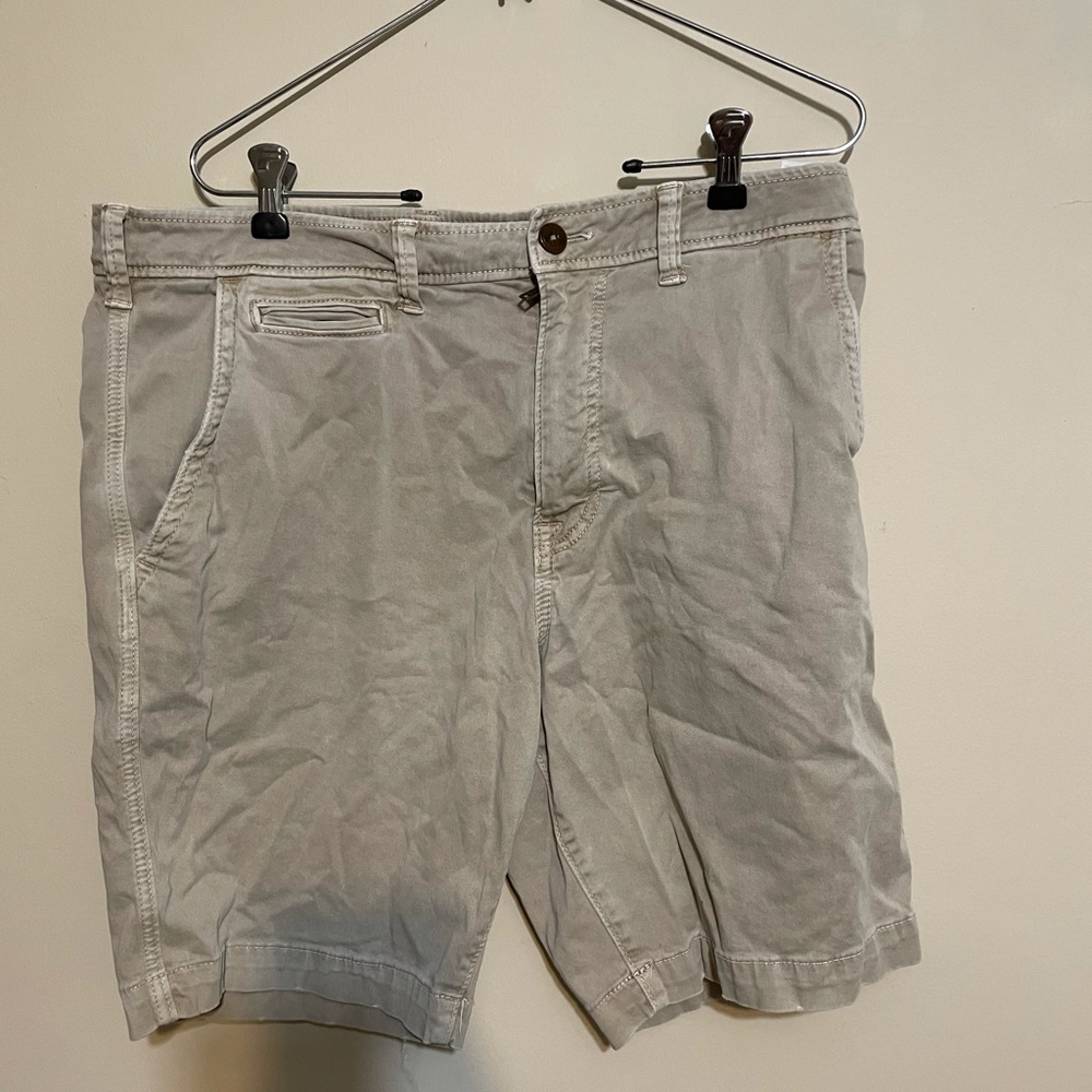 American Eagle flex shorts waist 34